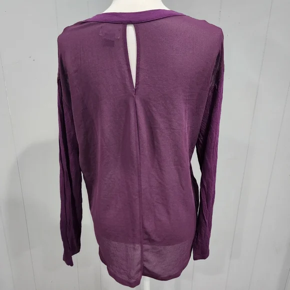 Old Navy Tunic Long Sleeve Lace Shoulder Size M - Picture 3 of 3